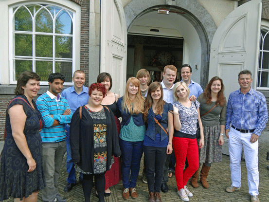 De groep jongeren van het Mission House