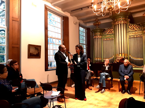 Debat in het Luther Museum onder leiding van oud CDA-politica Kathleen Ferrier